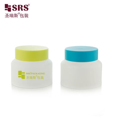 comprare Crema facciale SRST Bottone di plastica riciclata con campioni gratuiti con la personalizzazione del colore disponibile online manufacture