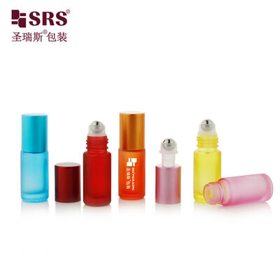 Acquistare 5ml all'ingrosso vuoto colorato personalizzato in vetro rotolo su bottiglia sfera di metallo e tappo di plastica per olio profumato di viaggio online manufacture