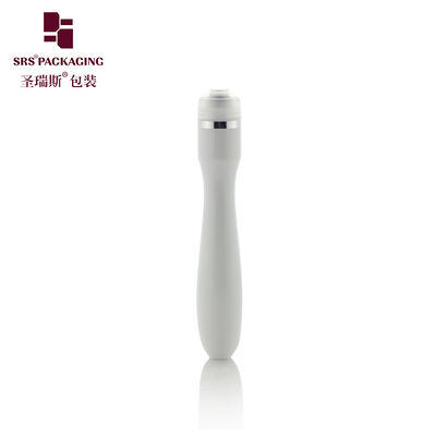 Acquistare 15 ml PETG Ergonomic Curved Roll On Bottle Contenitore a rulli vuoti per liquidi di erbe online manufacture