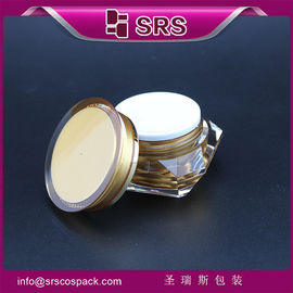 Vaso di crema per la cura della pelle a forma di diamante