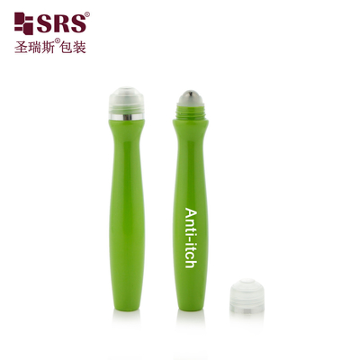 SRS8447-15ML Colore verde lucido di plastica su bottiglia per cosmetici massaggi con siero per occhi imballaggio a sfera in acciaio