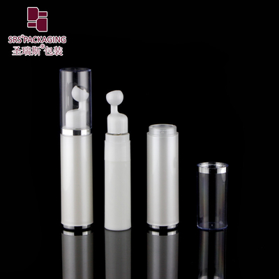 Acrilico vuoto di plastica elegante siero per gli occhi rotolo in bottiglia massaggio a rulli senza aria contenitore 10 ml
